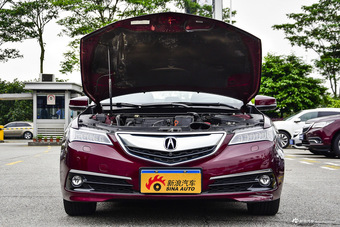2015款讴歌TLX 2.4L自动豪华版